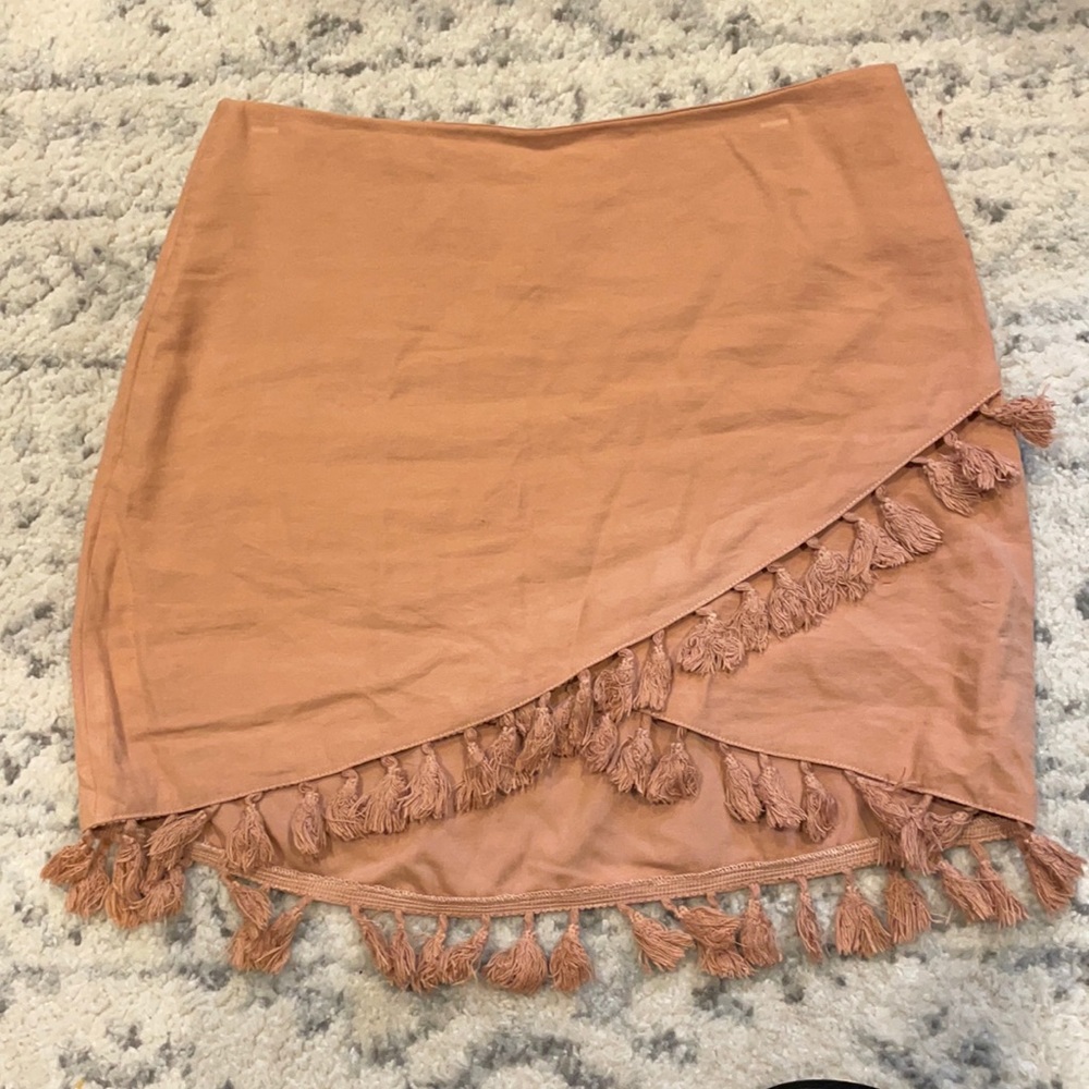 pink mini skirt